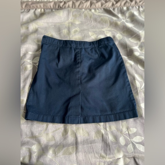 💥Sold💥 Lands End School Uniform Girls Blend Chino Skort Above Knee navy blue - Picture 5 of 7